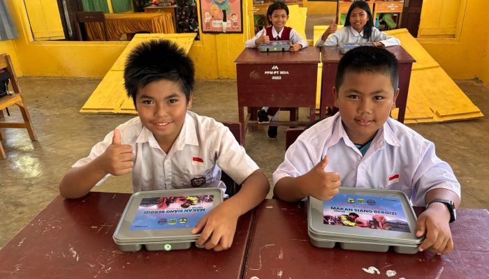 Masmindo Dwi Area Uji Coba Program Makan Siang Bergizi di Latimojong