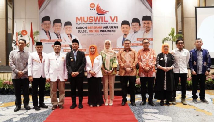 Wali Kota dan Wawali Makassar Kompak Hadiri Muswil PKS Sulsel