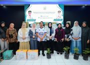 Wagub Sulsel Serahkan Bantuan UPPKA untuk Perempuan Produktif Sidrap